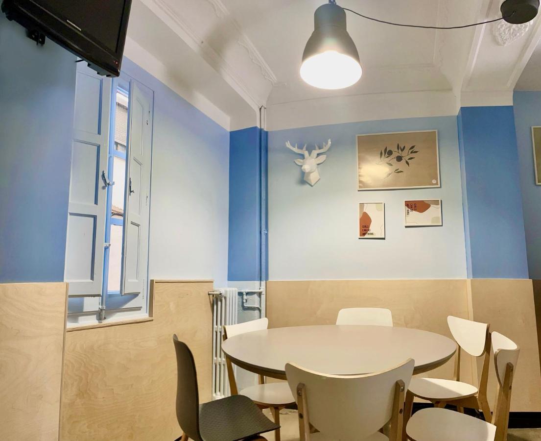 Az The Zity Hostel - Coliving Saragosse Extérieur photo