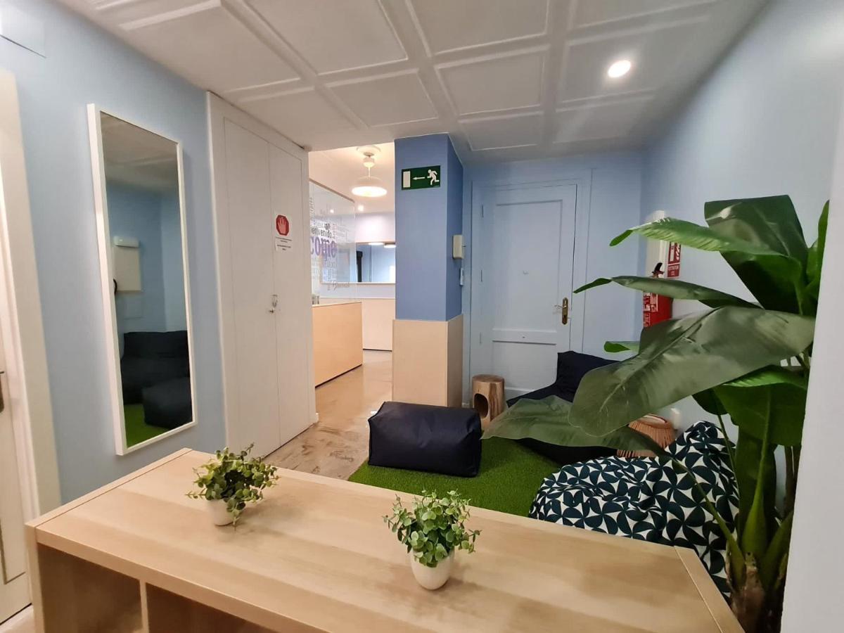 Az The Zity Hostel - Coliving Saragosse Extérieur photo