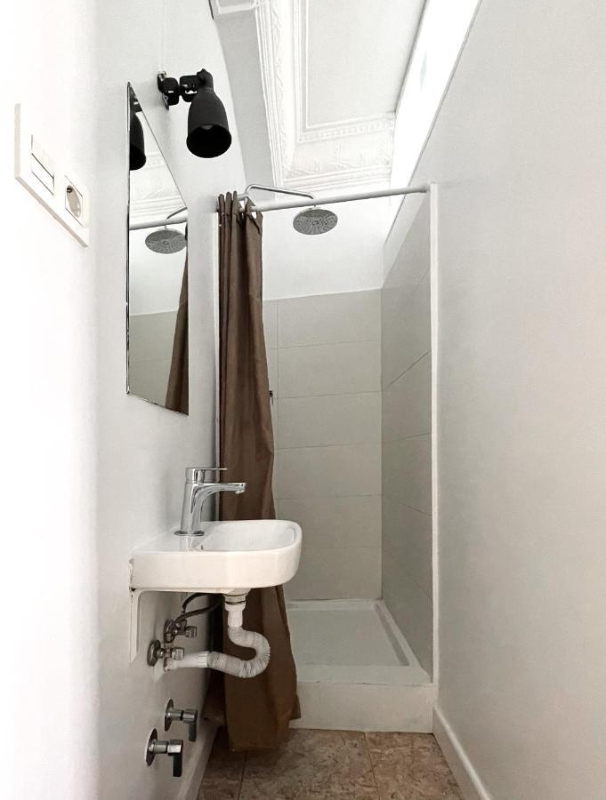 Az The Zity Hostel - Coliving Saragosse Extérieur photo
